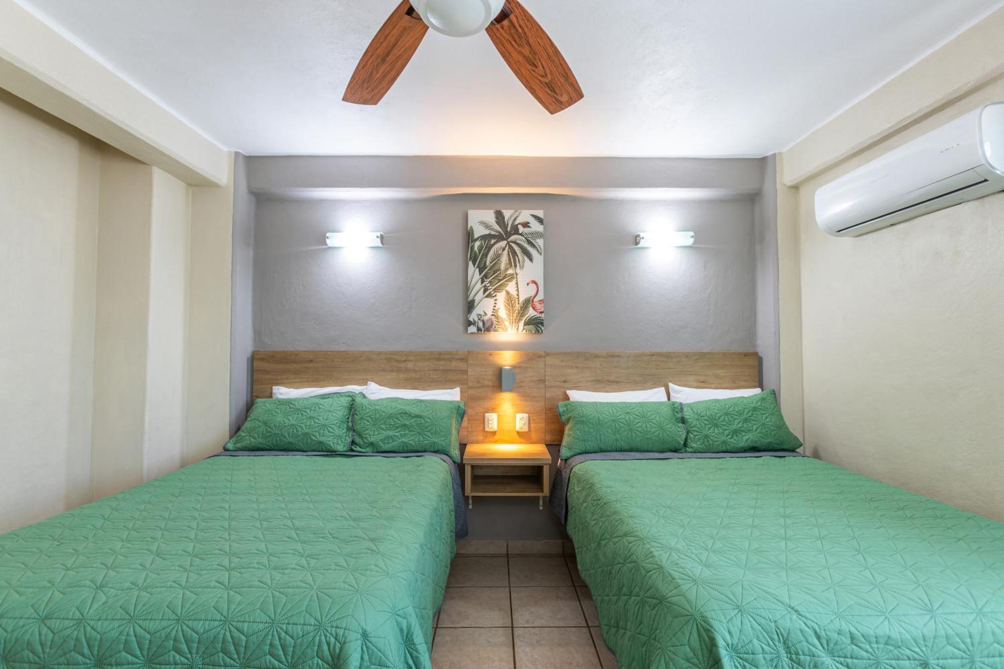 Torreblanca Beach Hotel And Suites Guayabitos - Desayuno Y Comida Incluido Rincón de Guayabitos Eksteriør bilde