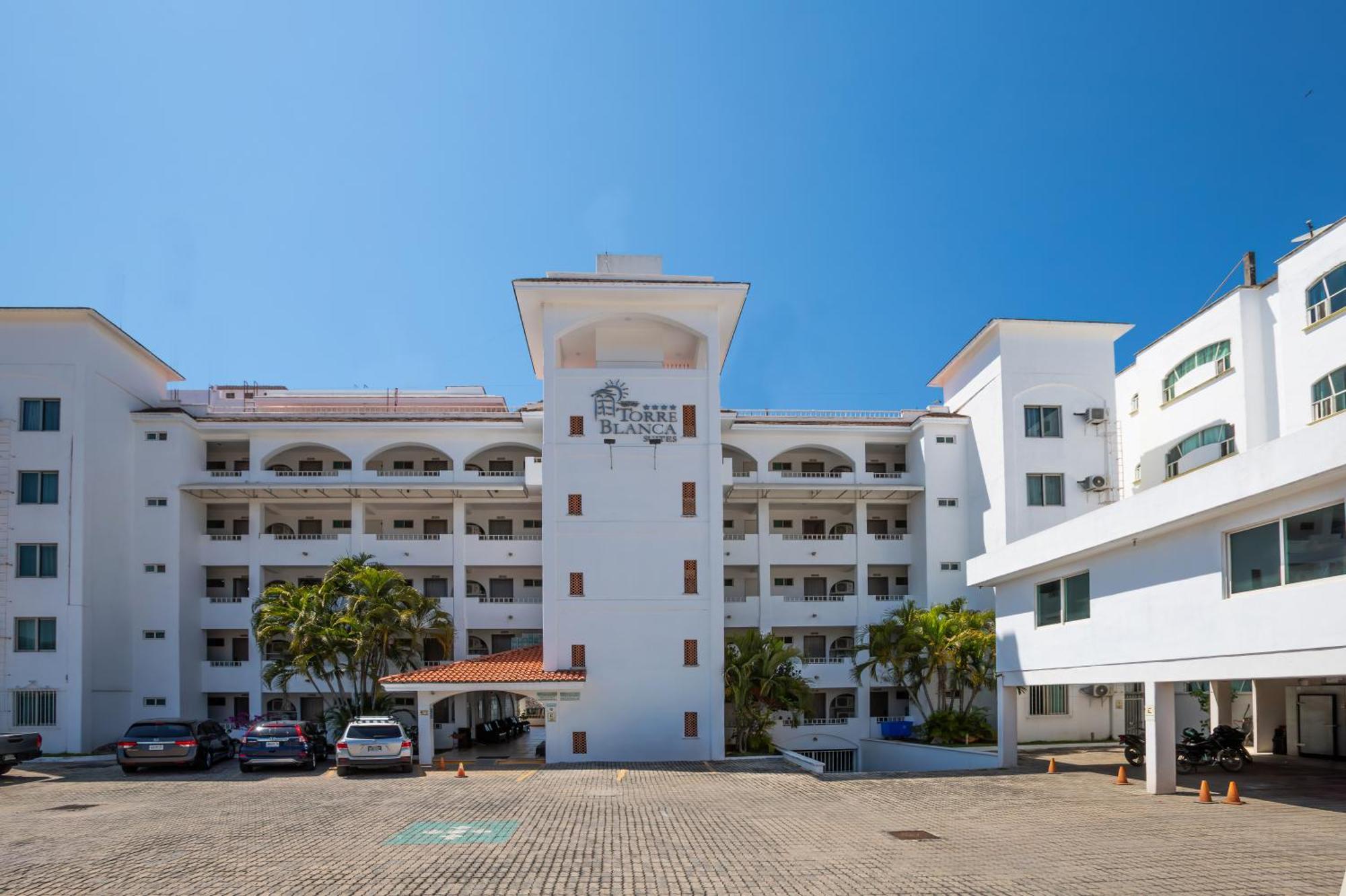 Torreblanca Beach Hotel And Suites Guayabitos - Desayuno Y Comida Incluido Rincón de Guayabitos Eksteriør bilde